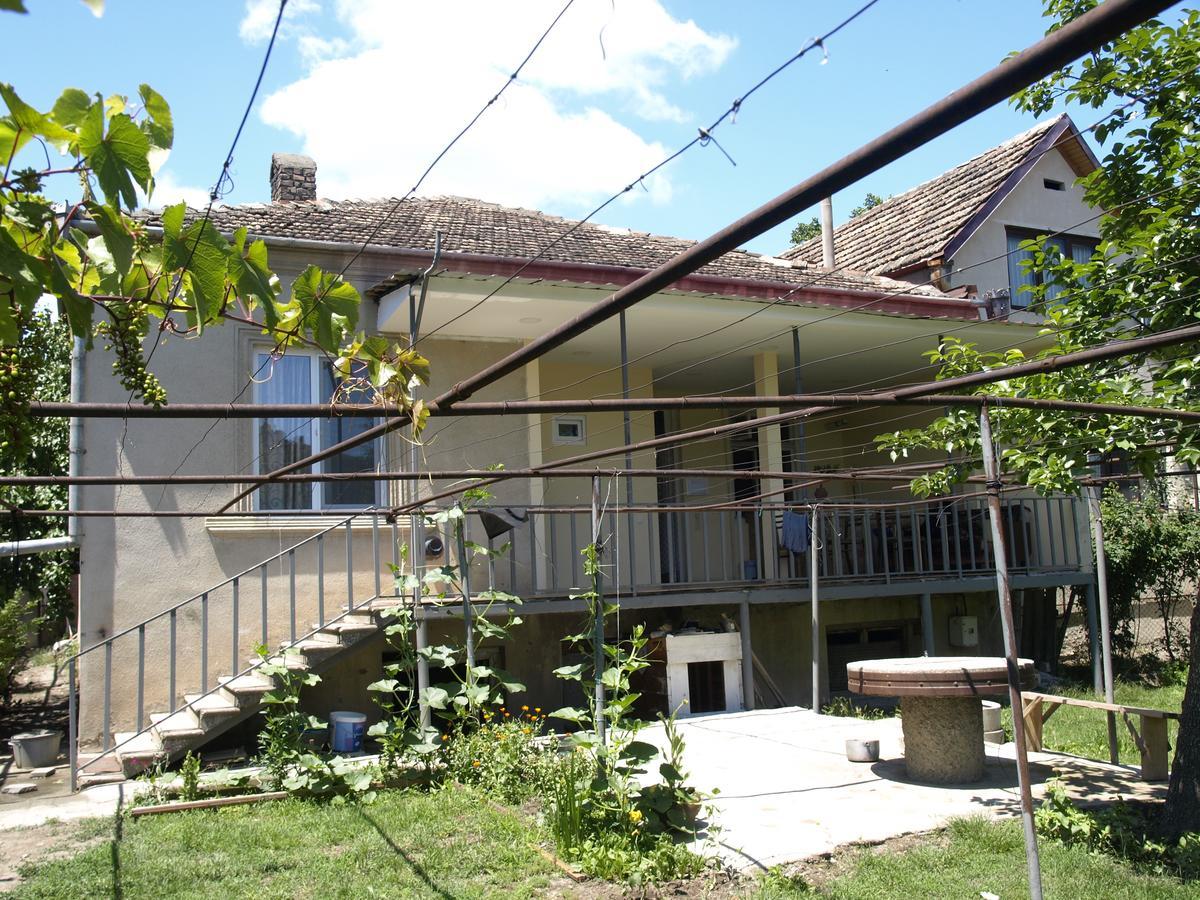 Guest House Ebralidze Mtsʼkhetʼa Bagian luar foto